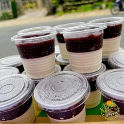 Sữa chua nếp Cẩm : 110k/10 hủ
